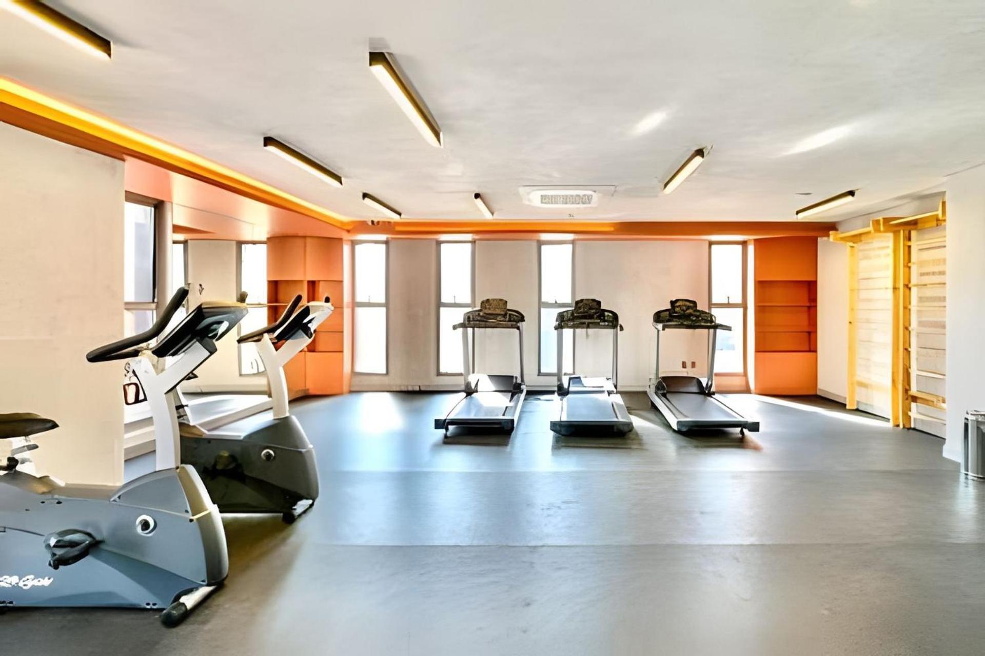 Studio/moderno/200 M Allianz/piscina/wifi/vaga * São Paulo